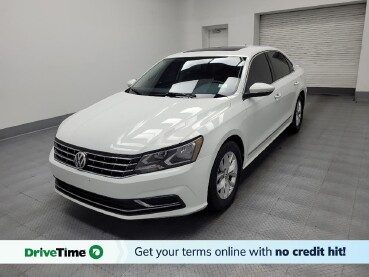 2017 Volkswagen Passat in Las Vegas, NV 89104