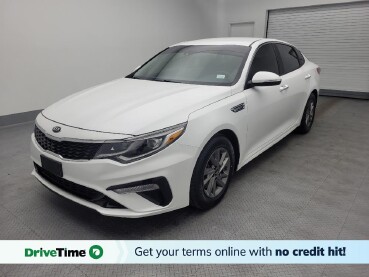 2019 Kia Optima in Gladstone, MO 64118