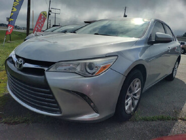 2016 Toyota Camry in North Little Rock, AR 72117-1620