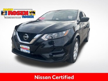 2021 Nissan Rogue Sport in Milwaulkee, WI 53221