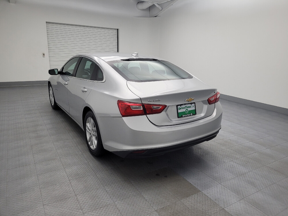 2016 Chevrolet Malibu in Louisville, KY 40258 - 2421213 5