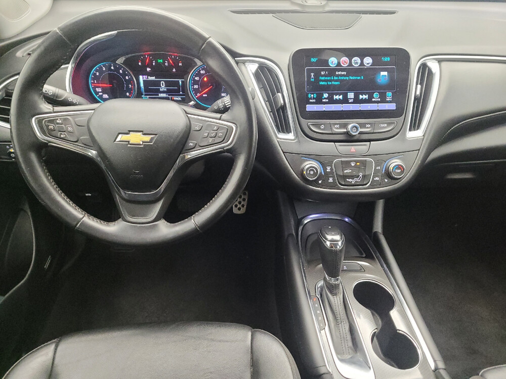 2016 Chevrolet Malibu in Louisville, KY 40258 - 2421213 22