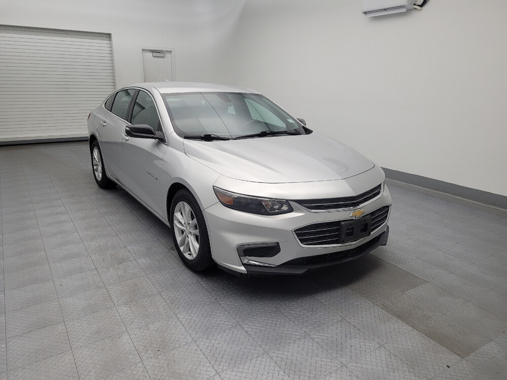 2016 Chevrolet Malibu in Louisville, KY 40258 - 2421213 13