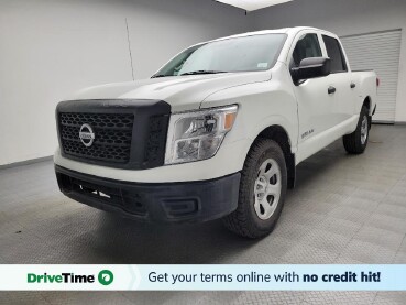 2018 Nissan Titan in Eastpointe, MI 48021