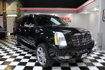 2011 Cadillac Escalade ESV in Lombard, IL 60148