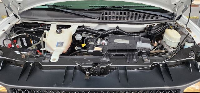 2015 Chevrolet Express 2500 in Barton, MD 21521 - 2421571 18