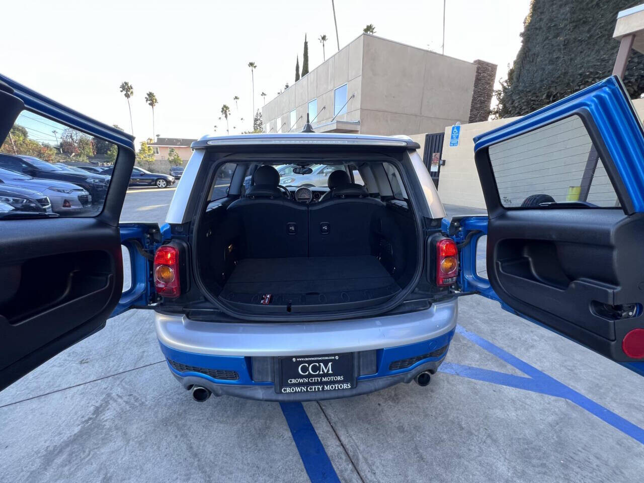 2010 MINI Cooper Clubman in Pasadena, CA 91107 - 2422105 13