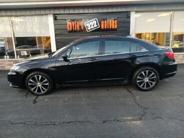 2013 Chrysler 200 in DuBois, PA 15801