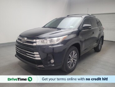 2017 Toyota Highlander in Montclair, CA 91763