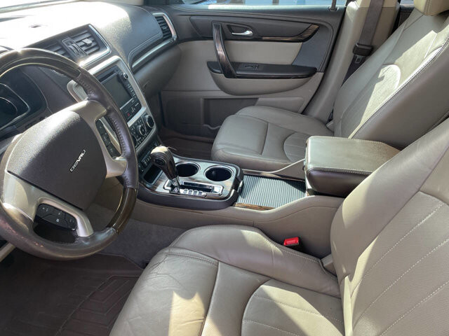 2014 GMC Acadia in Mount Vernon, WA 98273 - 2422643 4