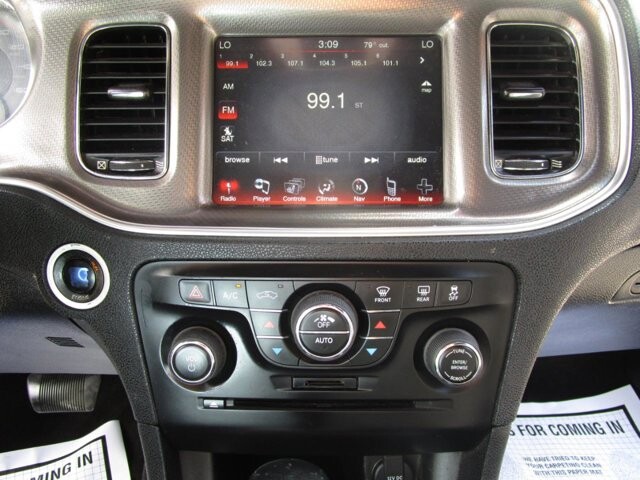 2013 Dodge Charger in Tampa, FL 33604-6914 - 2422644 5