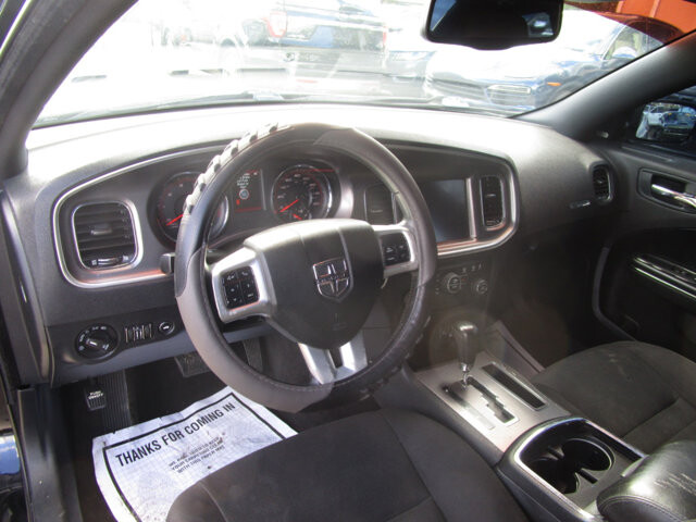 2013 Dodge Charger in Tampa, FL 33604-6914 - 2422644 103