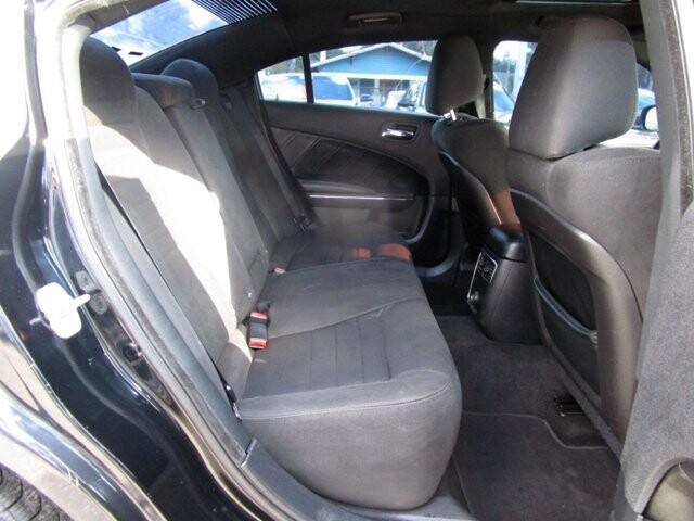 2013 Dodge Charger in Tampa, FL 33604-6914 - 2422644 10