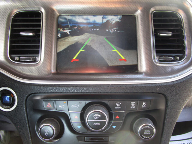 2013 Dodge Charger in Tampa, FL 33604-6914 - 2422644 6