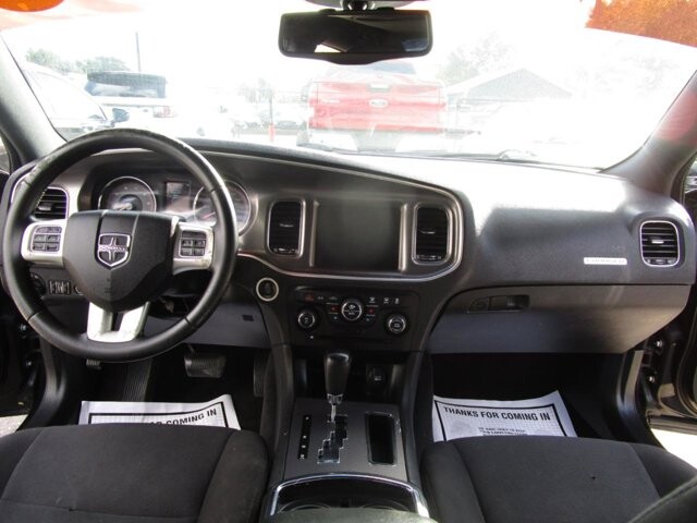 2013 Dodge Charger in Tampa, FL 33604-6914 - 2422644 3