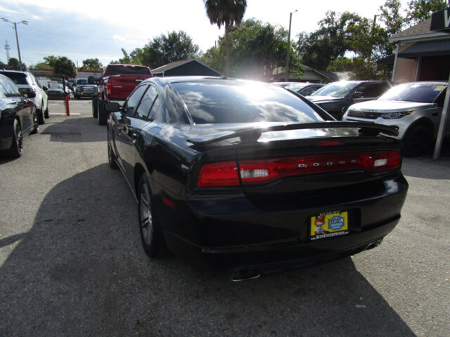 2013 Dodge Charger in Tampa, FL 33604-6914 - 2422644 28