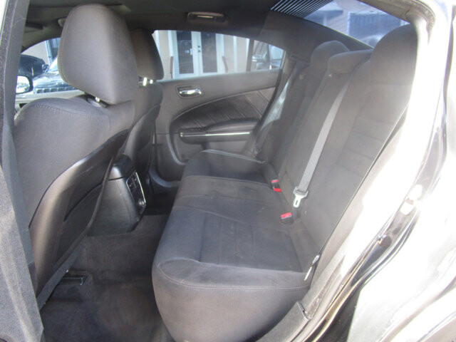 2013 Dodge Charger in Tampa, FL 33604-6914 - 2422644 101