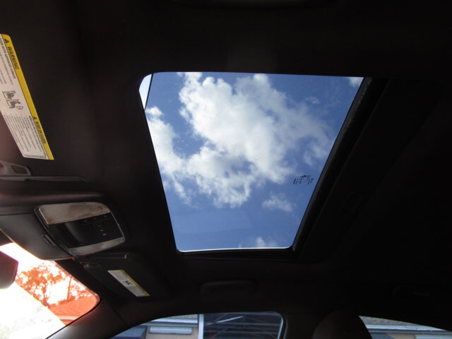 2013 Dodge Charger in Tampa, FL 33604-6914 - 2422644 16