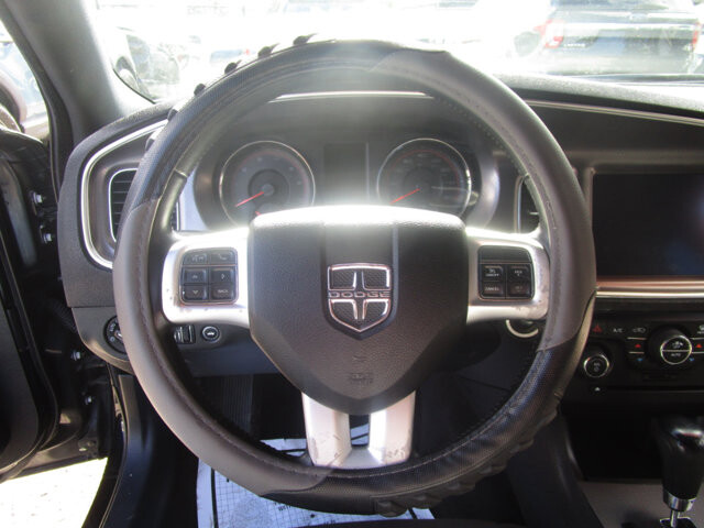 2013 Dodge Charger in Tampa, FL 33604-6914 - 2422644 94