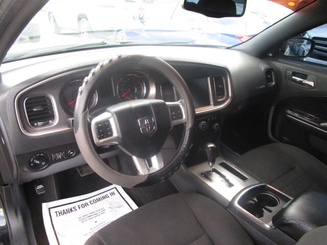 2013 Dodge Charger in Tampa, FL 33604-6914 - 2422644 74