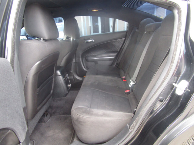 2013 Dodge Charger in Tampa, FL 33604-6914 - 2422644 72