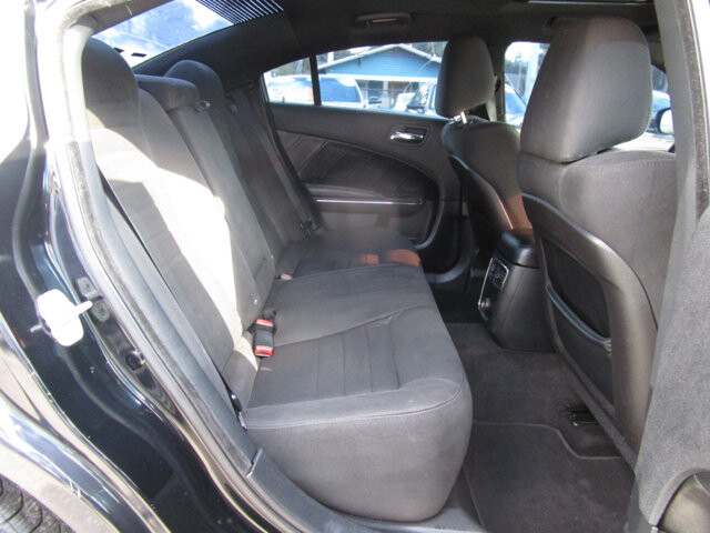 2013 Dodge Charger in Tampa, FL 33604-6914 - 2422644 10