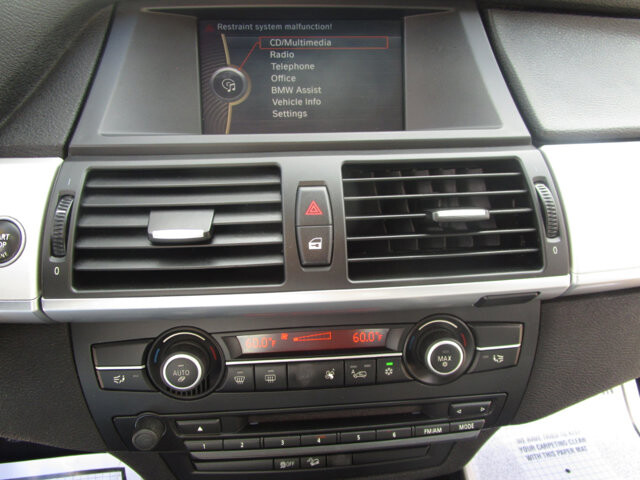 2013 BMW X5 in Tampa, FL 33604-6914 - 2422648 37