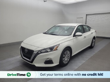 2020 Nissan Altima in Fayetteville, NC 28304