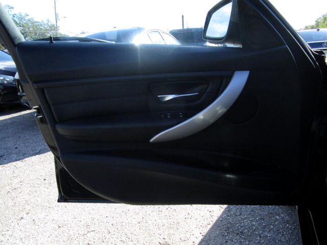2012 BMW 328i in Tampa, FL 33604-6914 - 2423316 17