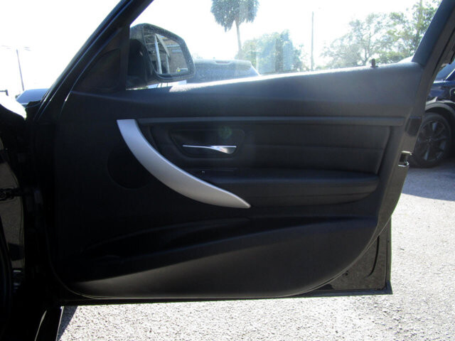 2012 BMW 328i in Tampa, FL 33604-6914 - 2423316 32