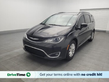 2017 Chrysler Pacifica in Lauderdale Lakes, FL 33313