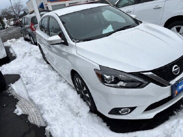 2016 Nissan Sentra in Milwaukee, WI 53221