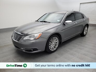 2013 Chrysler 200 in Phoenix, AZ 85015