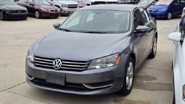 2012 Volkswagen Passat in Conyers, GA 30094