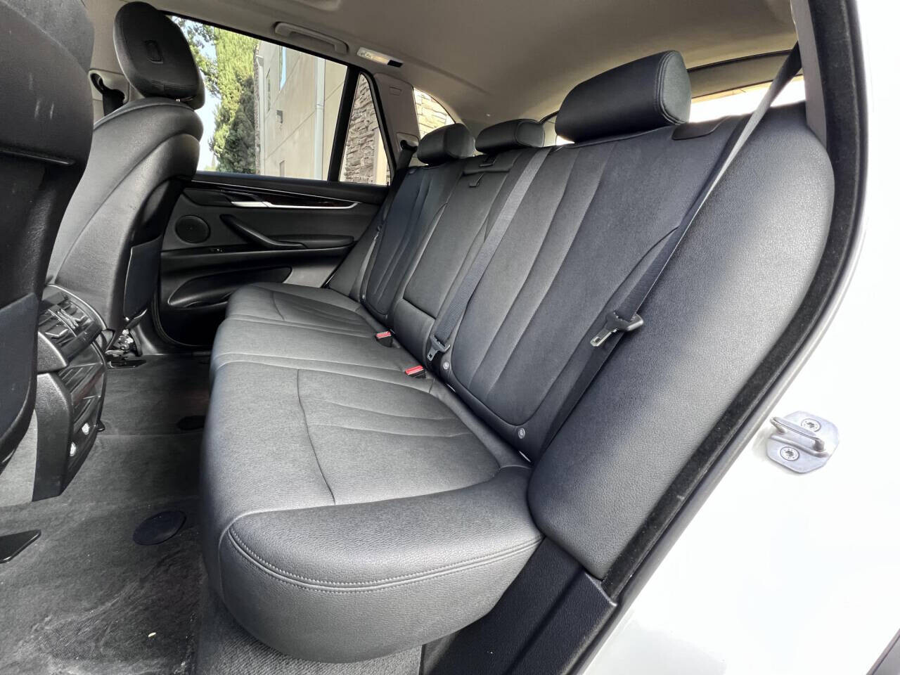 2016 BMW X5 in Pasadena, CA 91107 - 2425127 3