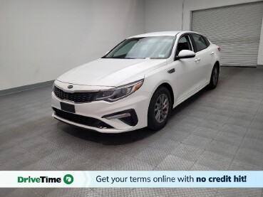 2020 Kia Optima in Van Nuys, CA 91411