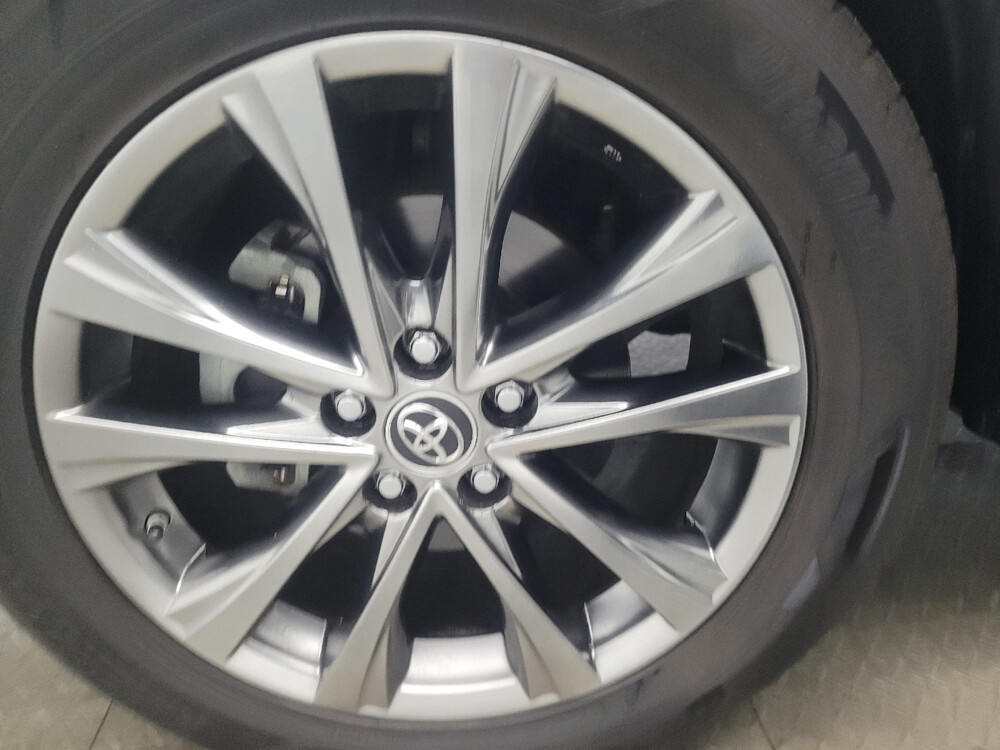 2018 Toyota RAV4 in Jackson, MS 39211 - 2425706 31