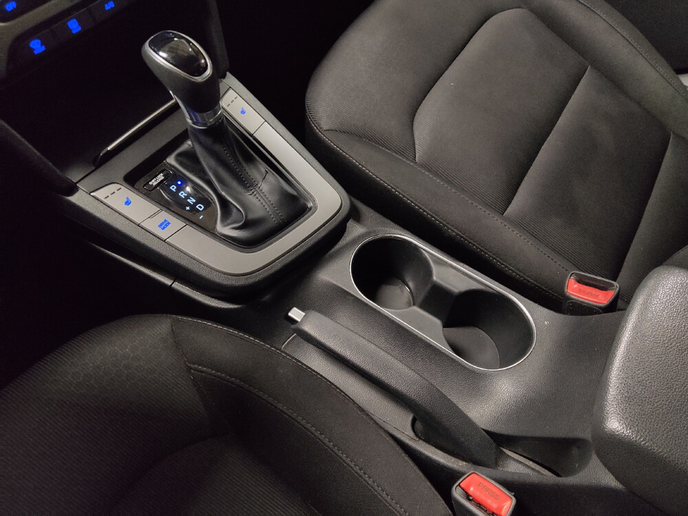 2018 Hyundai Elantra in Knoxville, TN 37923 - 2425819 27