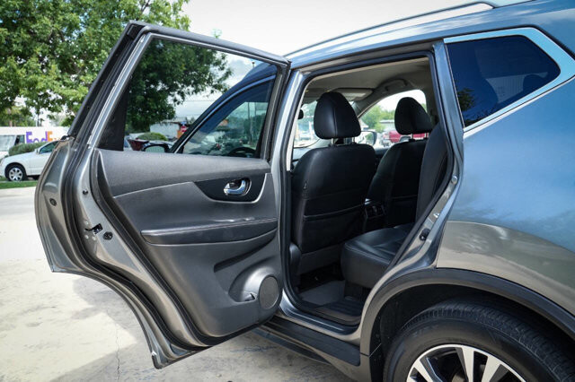 2018 Nissan Rogue in San Antonio, TX 78228 - 2426012 11