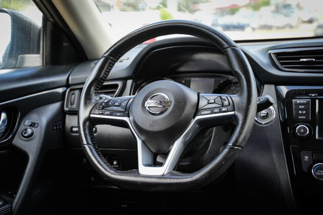 2018 Nissan Rogue in San Antonio, TX 78228 - 2426012 12