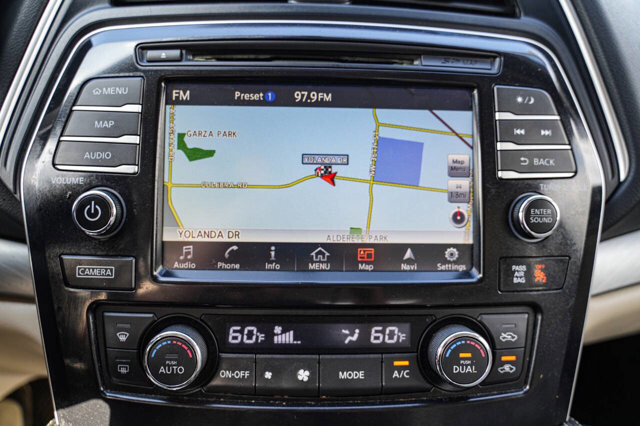 2016 Nissan Maxima in San Antonio, TX 78228 - 2426015 15