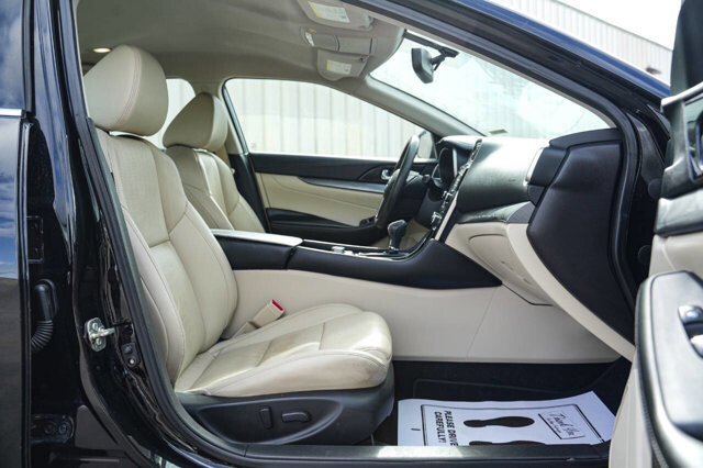 2016 Nissan Maxima in San Antonio, TX 78228 - 2426015 21