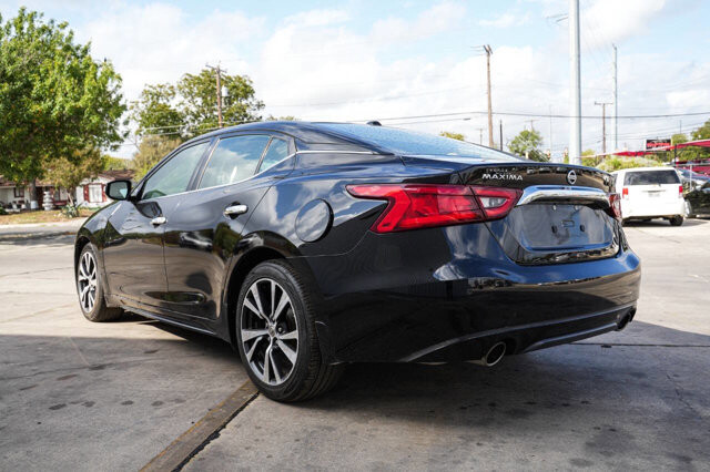 2016 Nissan Maxima in San Antonio, TX 78228 - 2426015 5