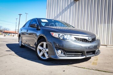 2014 Toyota Camry in San Antonio, TX 78228