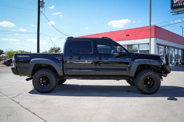 2013 Toyota Tacoma in San Antonio, TX 78228 - 2426023 4