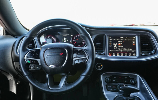 2019 Dodge Challenger in San Antonio, TX 78228 - 2426028 13