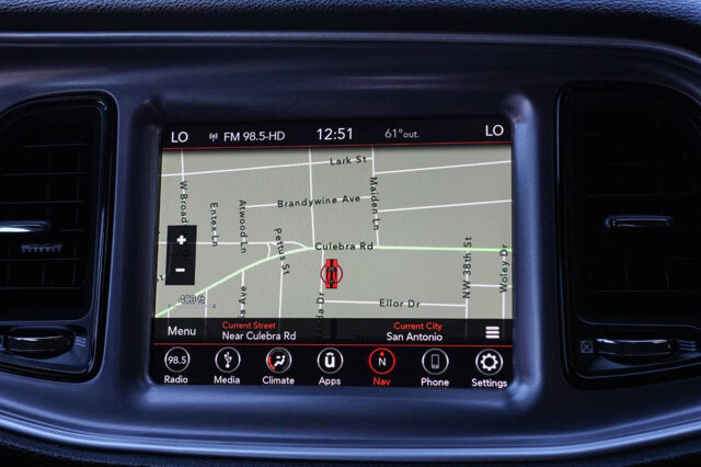 2019 Dodge Challenger in San Antonio, TX 78228 - 2426028 21