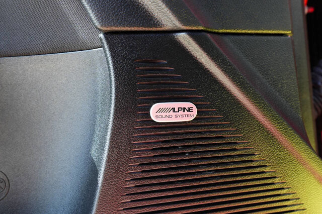 2019 Dodge Challenger in San Antonio, TX 78228 - 2426028 16