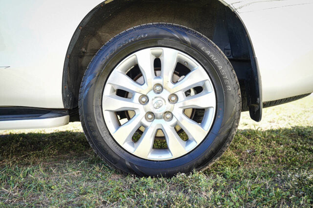 2014 Toyota Sequoia in San Antonio, TX 78228 - 2426034 6