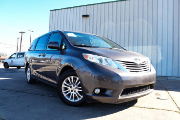 2015 Toyota Sienna in San Antonio, TX 78228